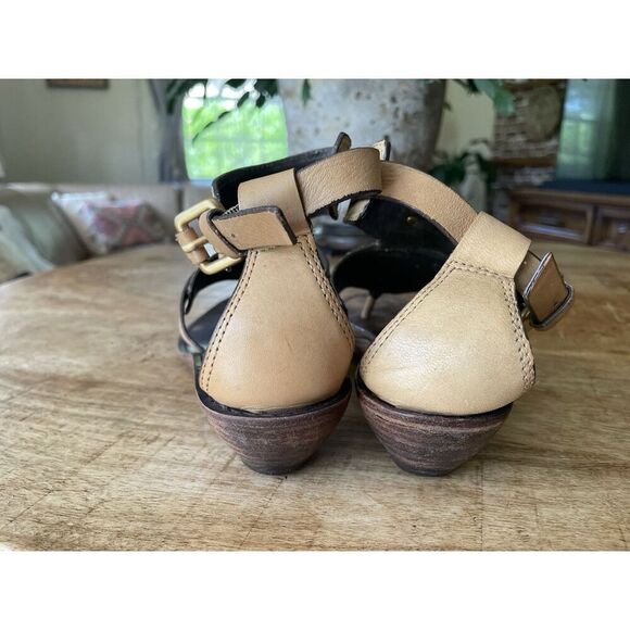 BCBMAXAZRIA! Brazil Women’s Genuine Leather Sandals Size 8B - Picture 4 of 7